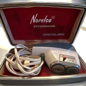 Vintage Electric Norelco Speed Shaver With Floating Head  And Case Turns On Read